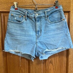 Levi’s high rise shorts
